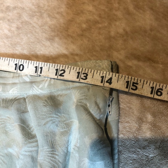 Vintage 100% Silk Floral Green Print Skirt - Umi Collection - Picture 7 of 9